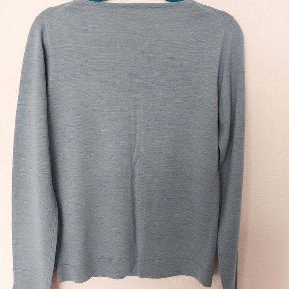 J. Crew 100% Merino Wool Sweater - Picture 2 of 7